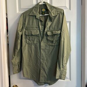 Men’s Cabela’s fishing shirt size small